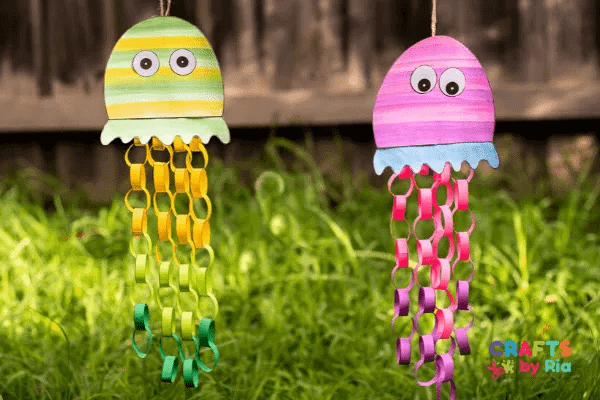 Paper Jellyfish Craft by CraftsbyRia